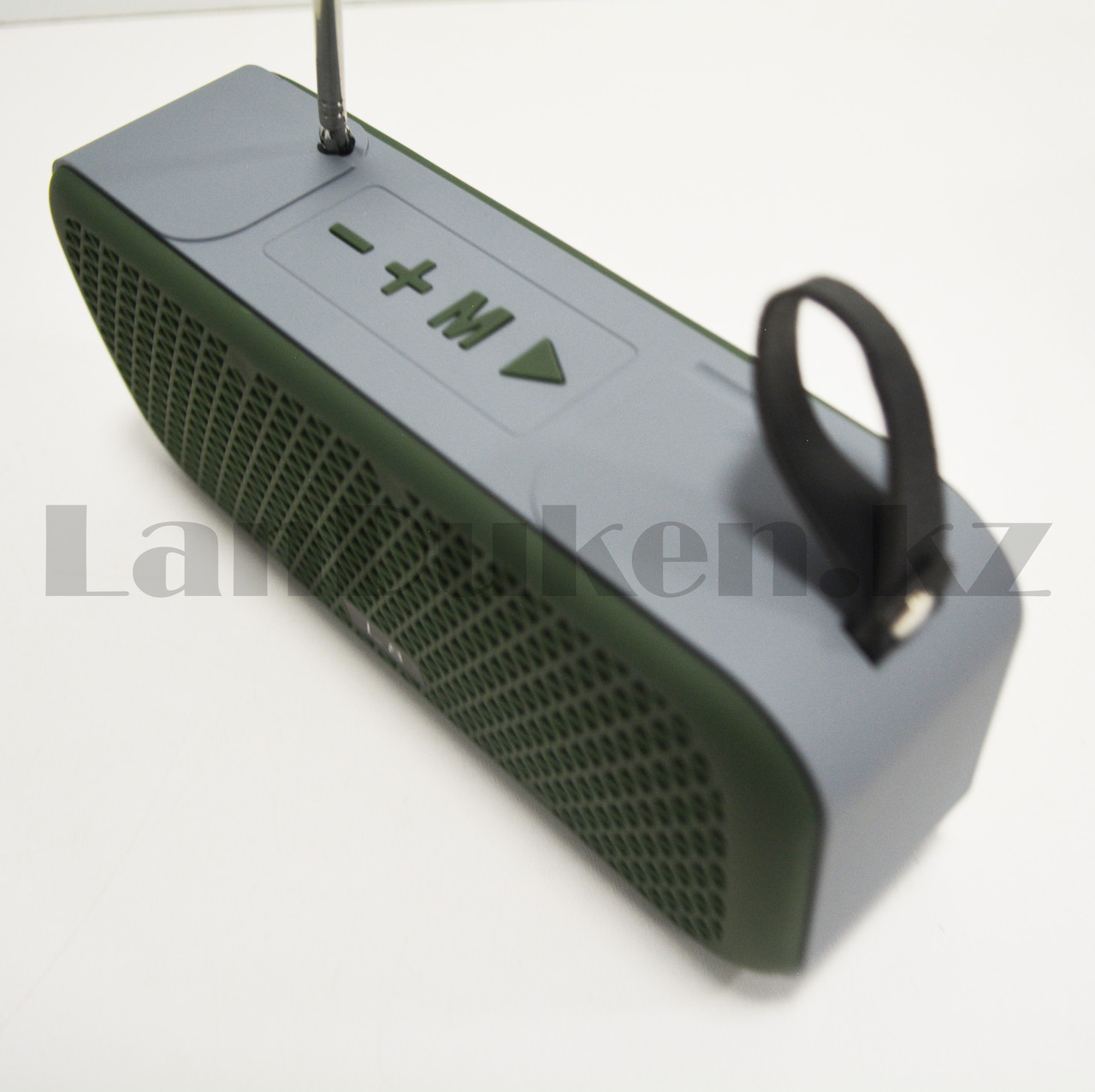 Колонка беспроводная стерео bluetooth-спикер с поддержкой FM-радио Mini speaker L8 зеленая - фото 8 - id-p98626050