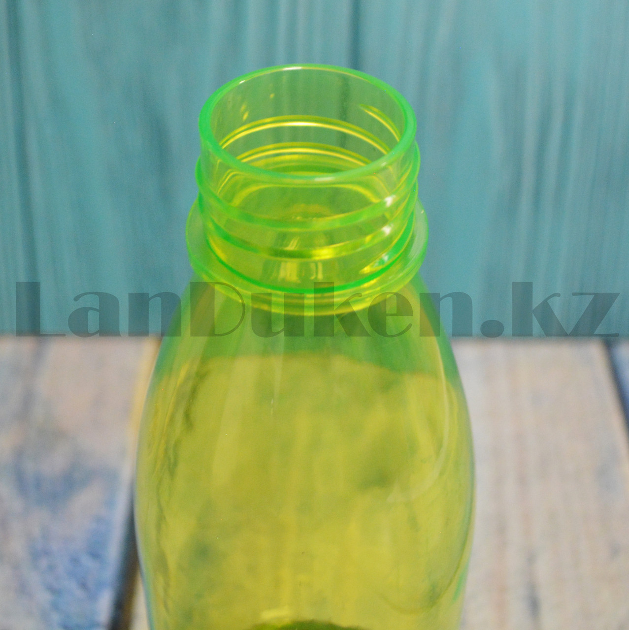 Бутылочка пластиковая для напитков 700 мл зеленая - фото 8 - id-p98644177
