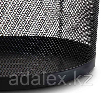 Қыздардың есекке сиынып жатқанын қараңыз Қарт адамдар порно оргия қойды