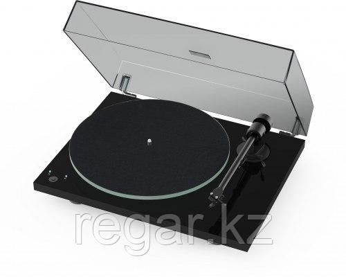 PRO-JECT AUDIO SYSTEMS PRO-JECT Проигрыватель пластинок T1 OM5e ЧЕРНЫЙ ЛАК EAN:9120082389525, фото 1