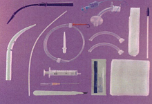 Набор для чрезкожной трахеостомии Ultra Perc и трахеостомической трубкой Suctionaid  для санации