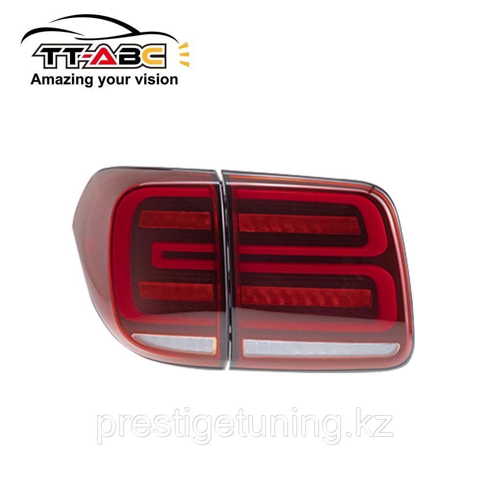 Задние фонари на Nissan Patrol Y62 2010-19 дизайн SEQUENTIAL (Красный цвет)