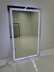 Парикмахерское зеркало настенное c подсветкой BM-Z-003