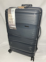 Большой пластиковый дорожный чемодан на 4-х колесах. Высота 74 см, ширина 45 см, глубина 28 см., фото 1