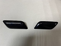 Заглушка (крышка) омывателя правая (R) на Camry V50 2011-14