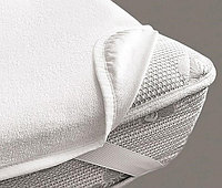 Хлопковый непромокаемый наматрасник на резинках по углам SN-Textile