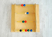 Тактильно-развивающая панель с текстурами «Цветные шарики»