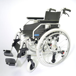 Кресло-коляска инвалидная облегченная складная LY-710 (710-115LQ/43)