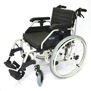 Кресло-коляска инвалидная LY-710 (710-033/42) Tommy