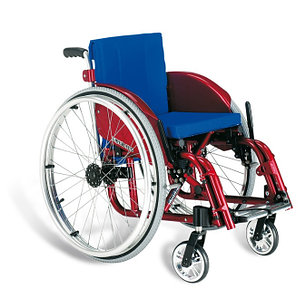 Кресло-коляска инвалидная детская алюминиевая со складной рамой LY-170 EMERALD