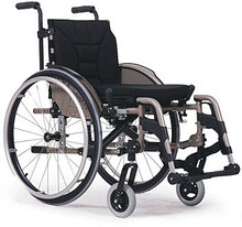 Кресло-коляска активная (спортивная) механическая с приводом от обода колеса V300 active