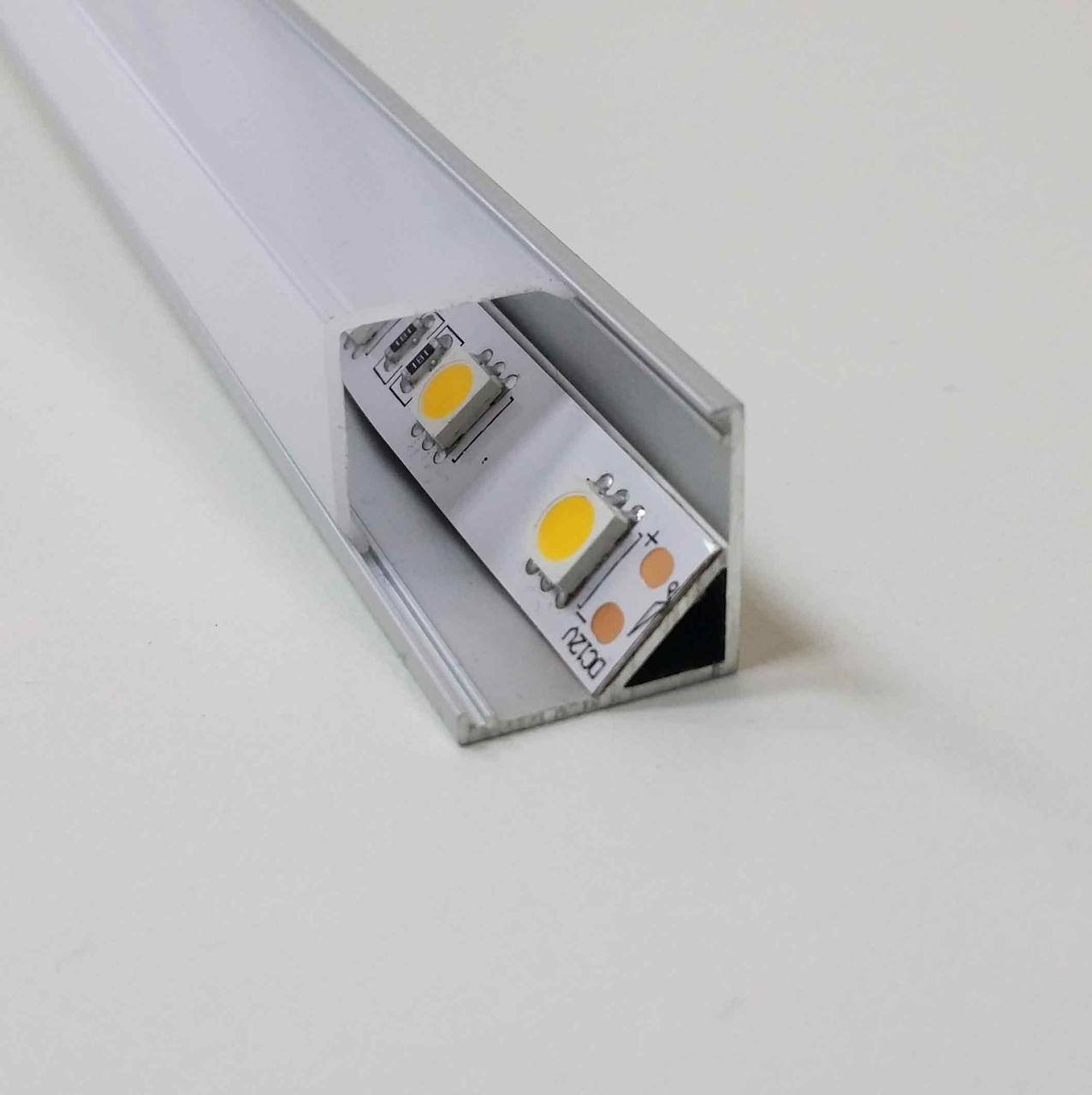 Алюминиевый профиль для подсветки в комплекте с рассеивателем (острый угол M1616 15,7х15,7 4M) - фото 2 - id-p91366581