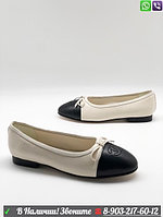 Балетки CHANEL Шанель белые c черным носом