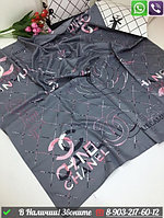 Платок Chanel шелковый с розой Серый