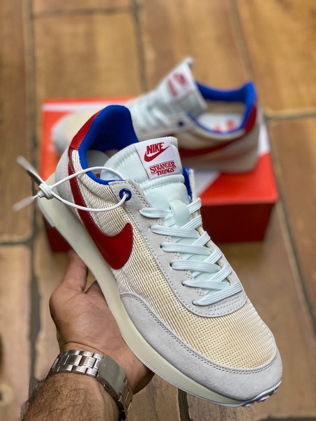 Кроссовки Nike x Stranger Things Air Tailwind бежевые - фото 4 - id-p99205800