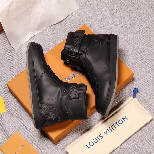 Кроссовки Louis Vuitton Rivoli черные - фото 4 - id-p99205951