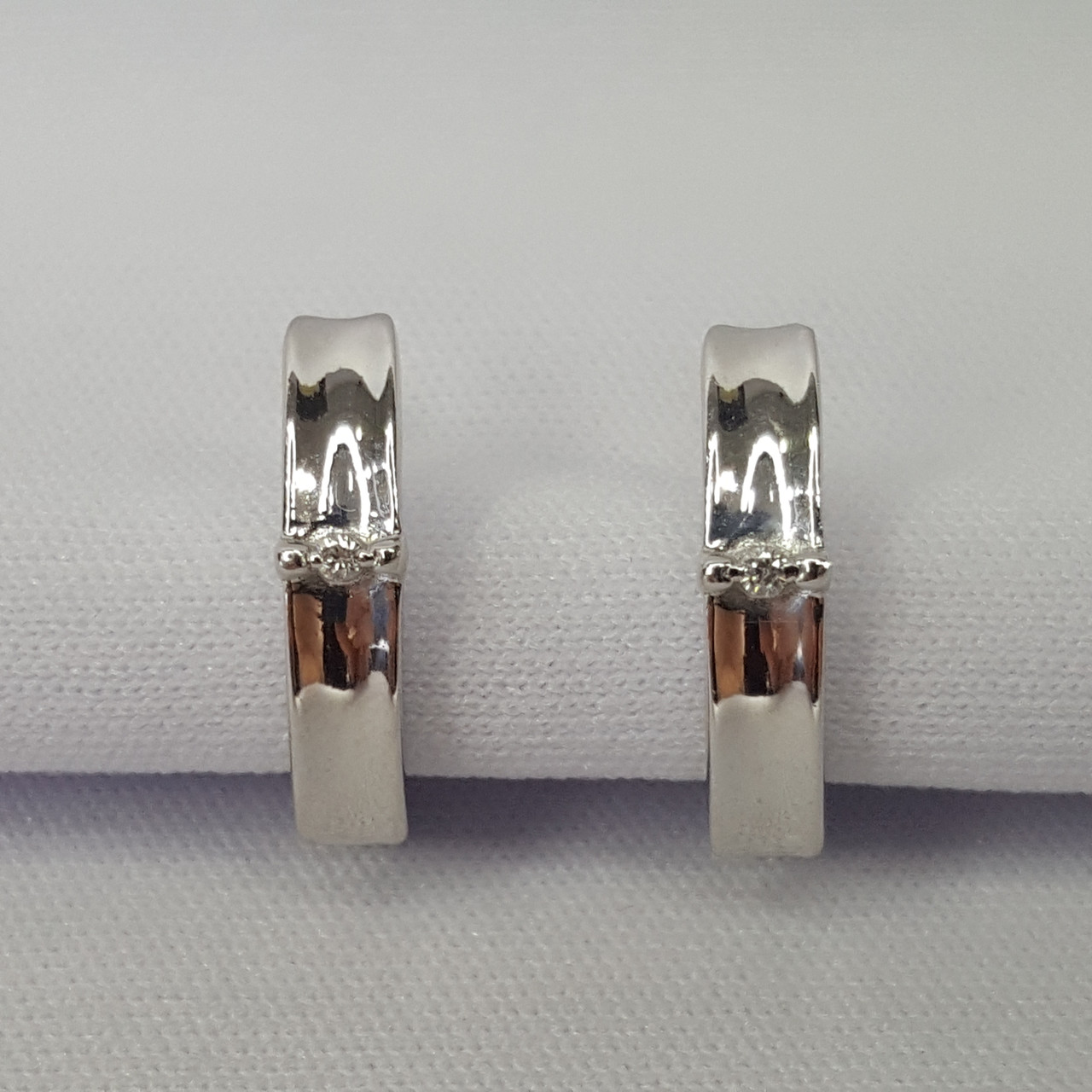 Серебряные серьги с бриллиантом AQUAMARINE 040158.5 покрыто родием,с английским замком