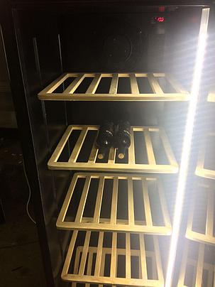Ремонт винного холодильника встраиваемого SM7-W BLACK, фото 2
