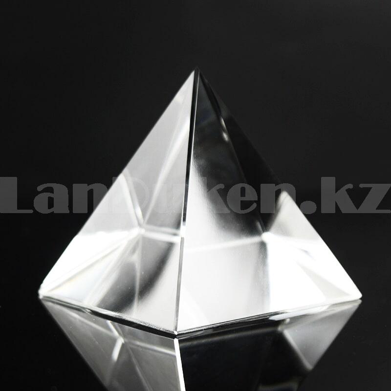 Сувенир кристалл пирамида стекло прозрачный 45 мм - фото 1 - id-p99285130