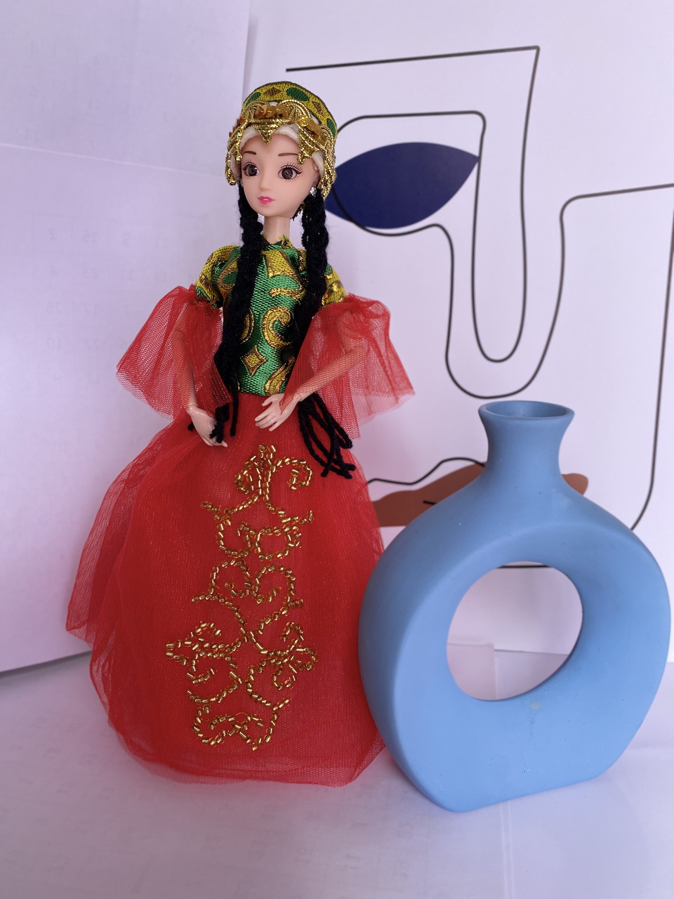 Кукла в казахской национальной одежде
