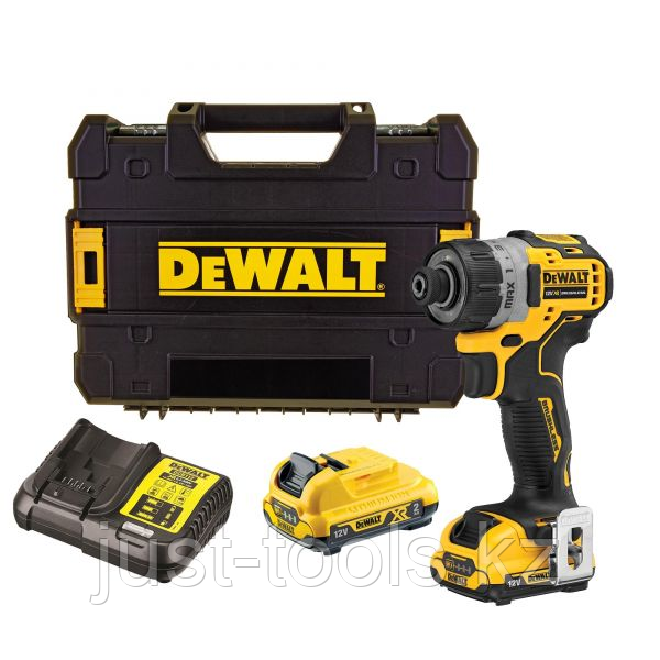 Аккумуляторный компактный бесщеточный шуруповерт DEWALT DCF601D2