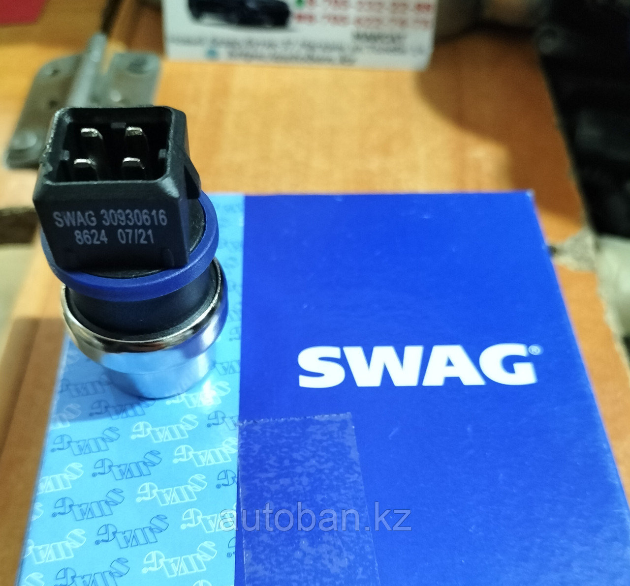 Датчик температуры 4x SWAG синий полосой Volkswagen Golf 3/Passat B3/B4