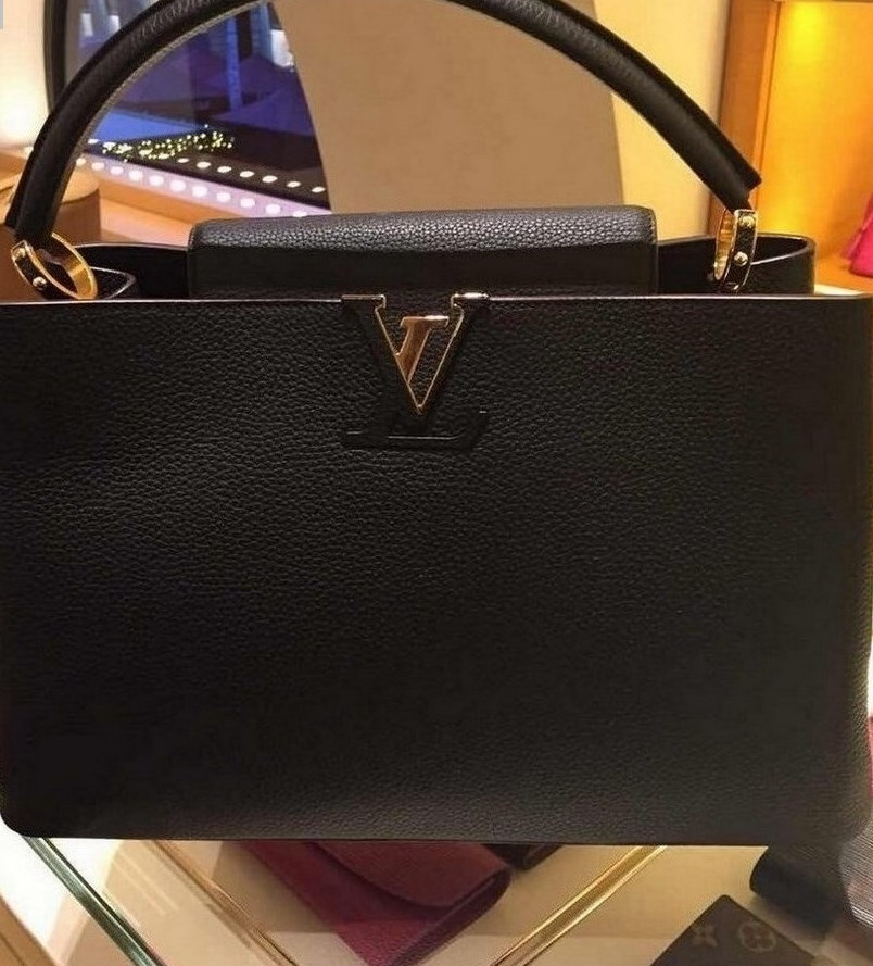 Louis Vuitton Capucines Сумка Луи Витон Черная с знаком LV - фото 9 - id-p99194725