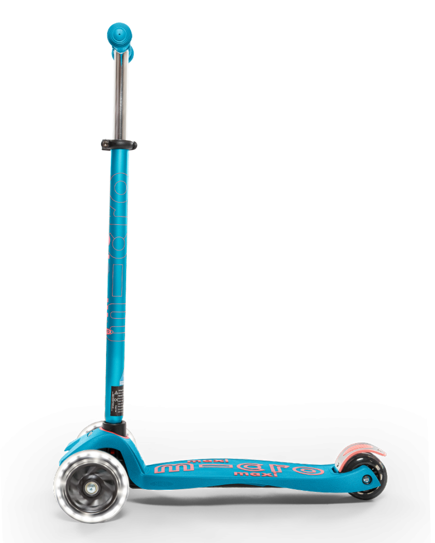 Самокат Maxi Micro Deluxe Aqua LED цвета в ассортименте