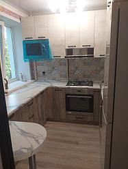 Маленький кухонный гарнитур П