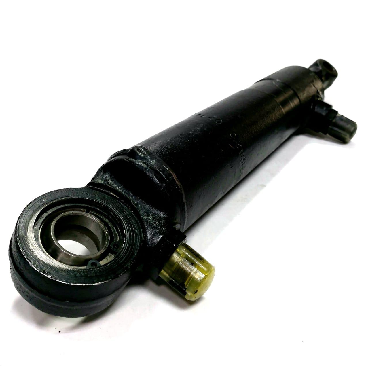 Гидроцилиндр подъема КАБИНЫ КамАЗ-65115