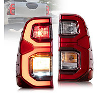 Задние фонари на Toyota Hilux/Revo 2016-22 Dynamic (Красные)
