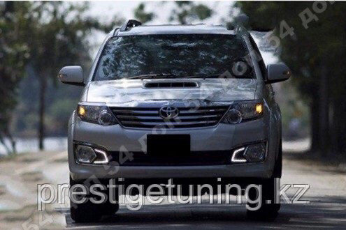 ДХО вставки в противотуманные фары на Toyota Fortuner 2012-15 - фото 9 - id-p28429352