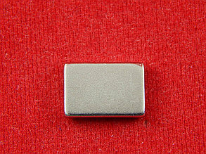 Неодимовый магнит прямоугольник, 15x10x3 мм