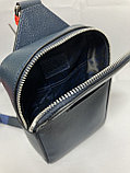 Мужская кожаная сумка-слинг "EMINSA". Высота 20 см, ширина 14 см, глубина 5 см., фото 7