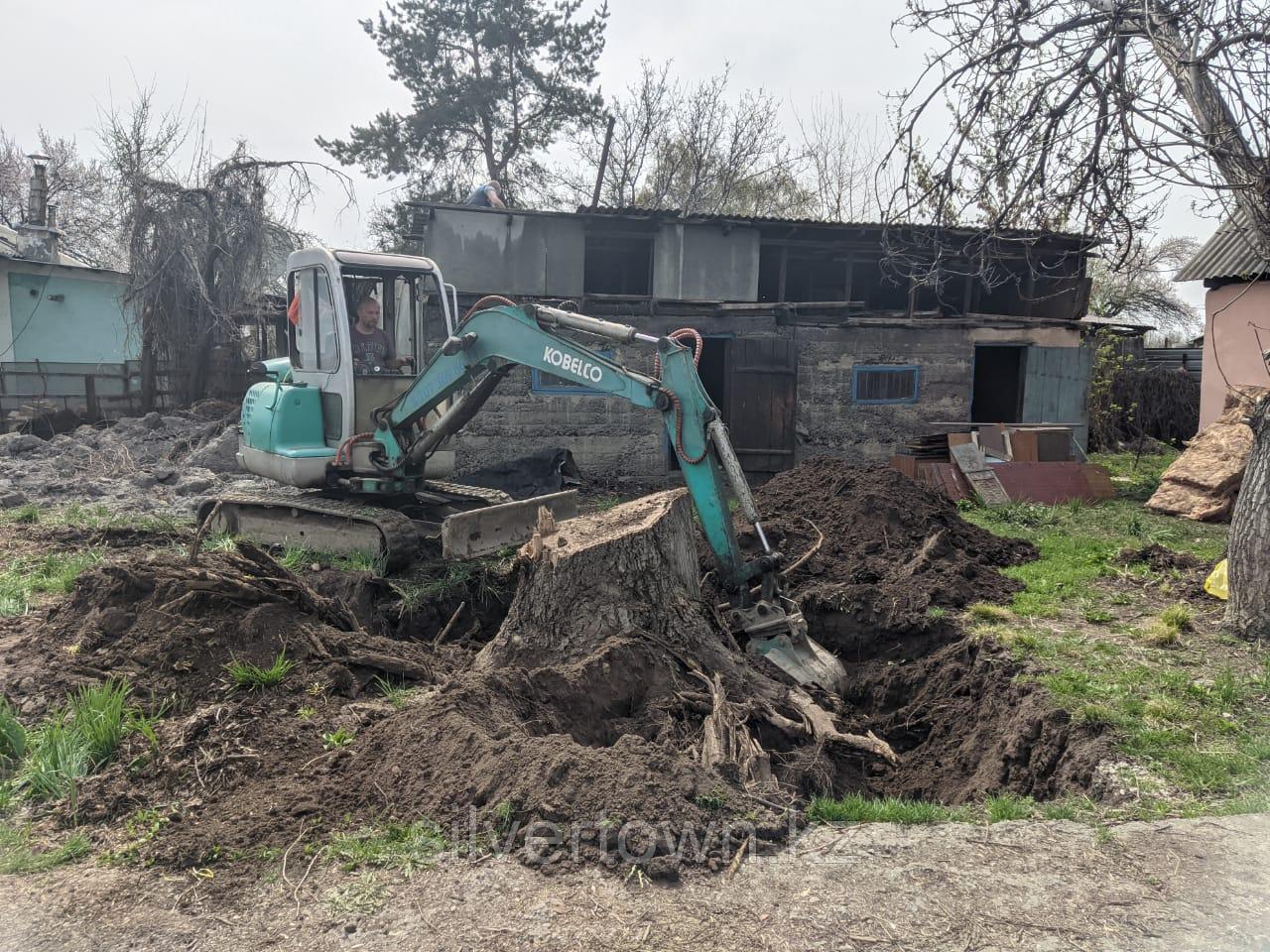 Корчевание пней, кустарников