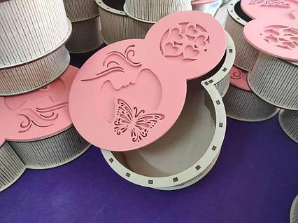 Коробка из фанеры на 8 марта под заказ