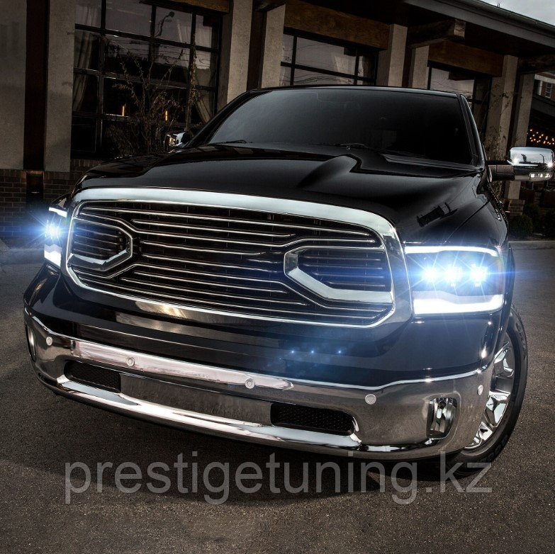 Передние фары на Dodge RAM 2008-18 тюнинг VLAND (вариант 2) - фото 7 - id-p99815324