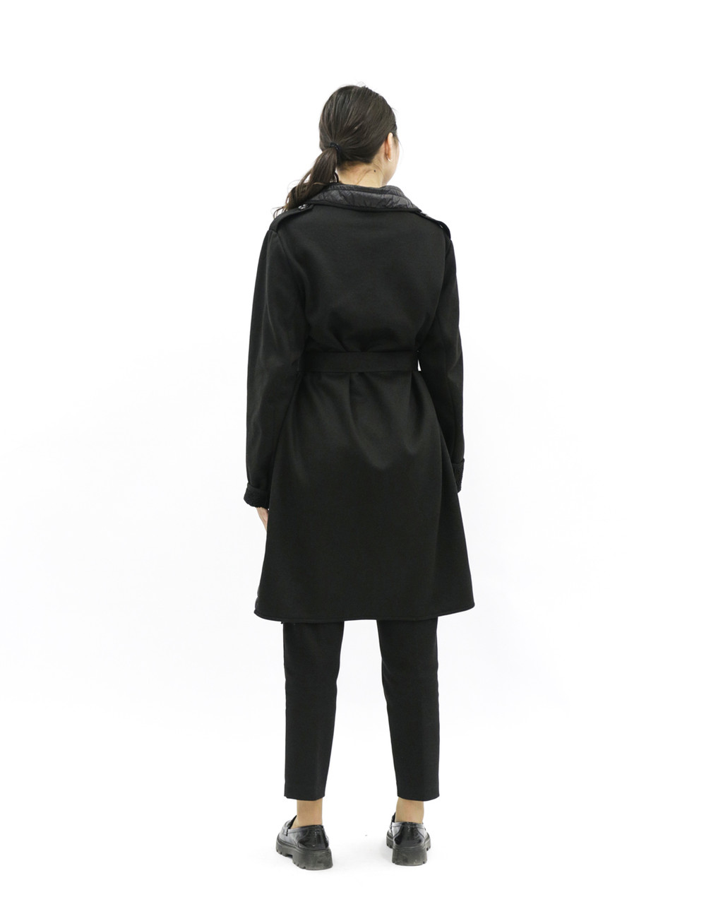 Женская куртка черная «UM&H 93490833» (полиэстер, экомех) - фото 5 - id-p99842443
