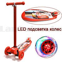 Детский самокат Cars с LED подсветкой колес (четырехколесный самокат Молния Маккуин) красный