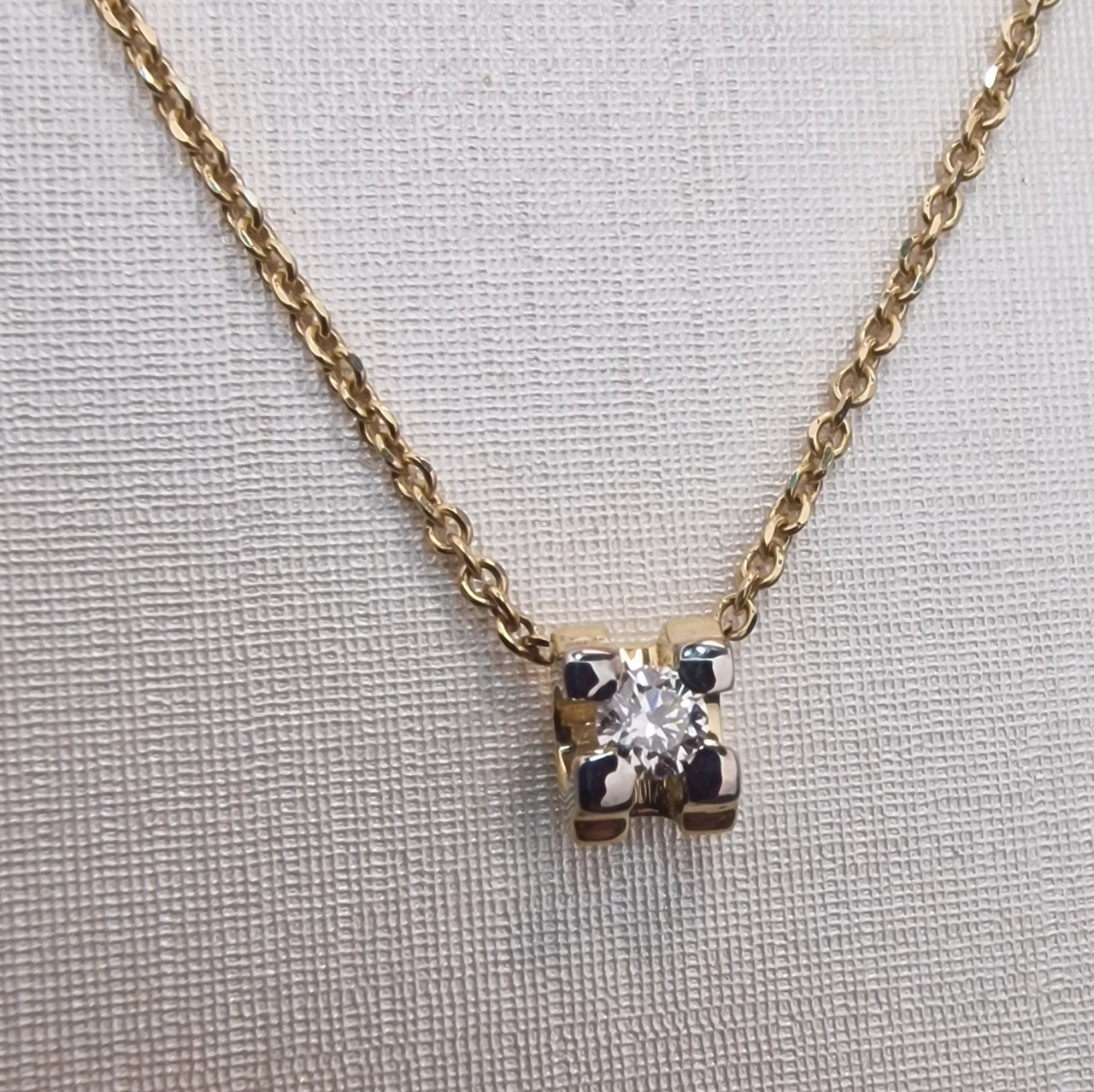 Колье с бриллиантом 0.108Ct VS2/J, VG-Cut 45cм