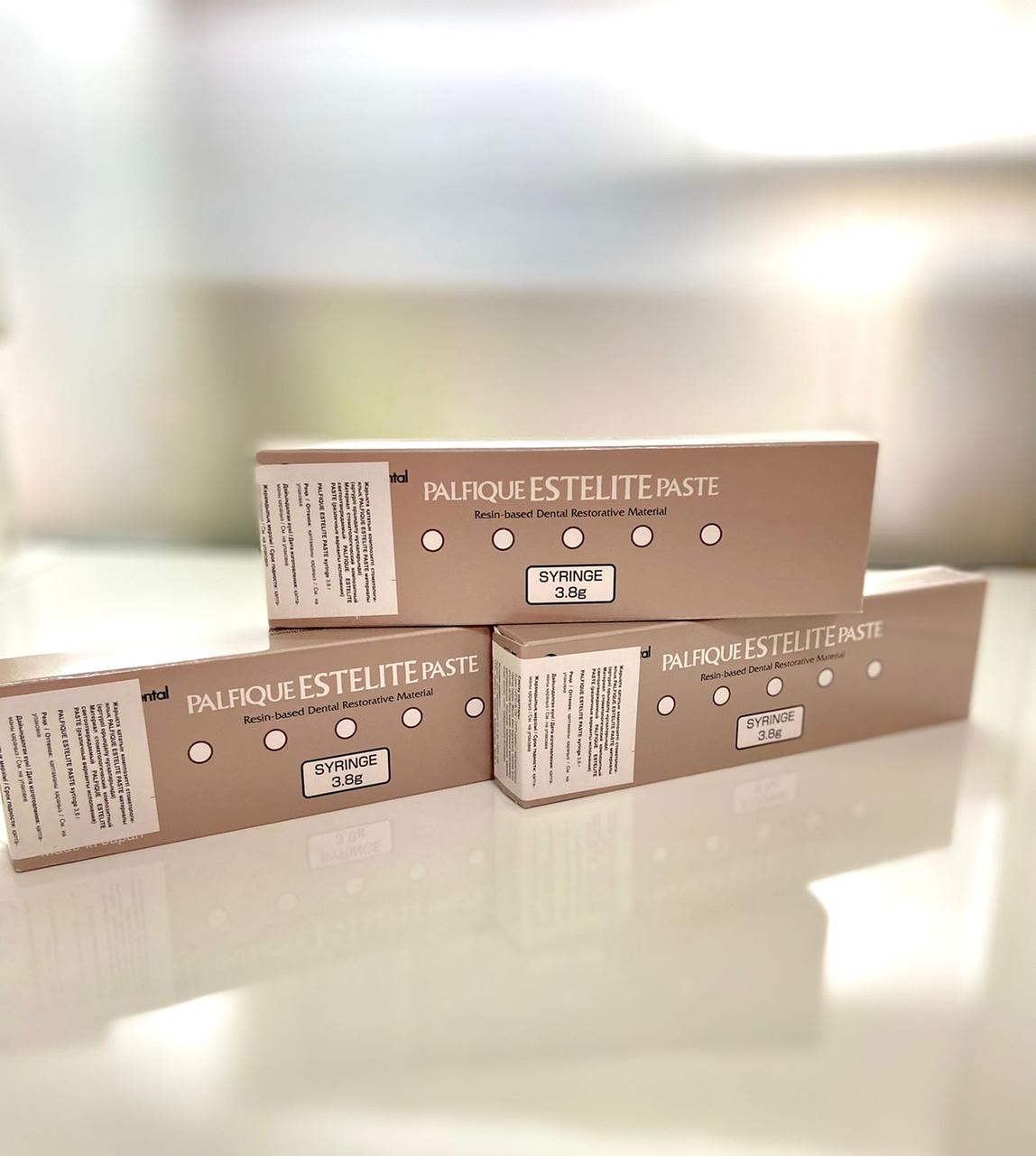 Материал композитный Palfique Estelite Paste светового отверждения в шпр (3,8г) оттенок ОА2