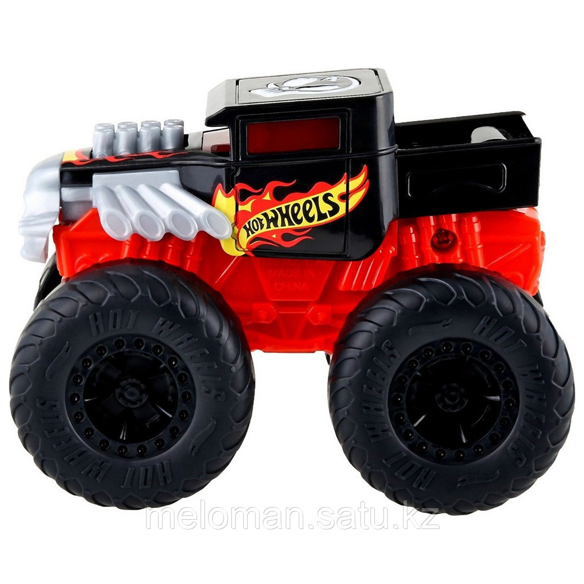 Hot Wheels: Monster Trucks. 1:43 машина со светом и звуком - BoneShaker - фото 3 - id-p99923010