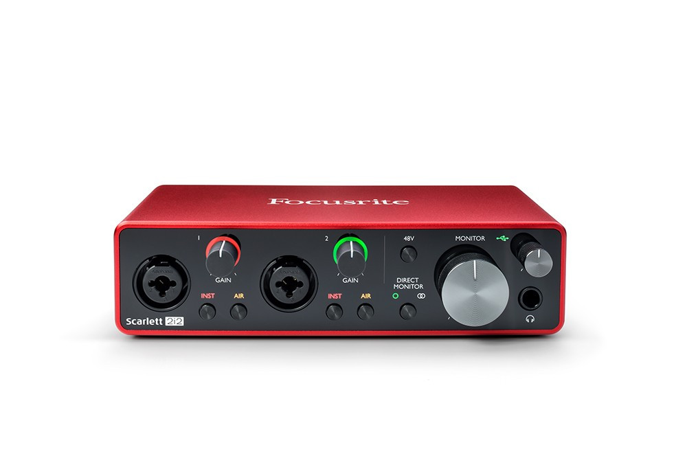 Звуковая карта Focusrite Scarlett 2i2 3rd Gen - фото 2 - id-p2364907