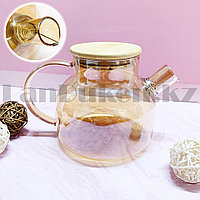 Чайник заварочный стеклянный с ситом на носике и деревянной крышкой 1 л  янтарный