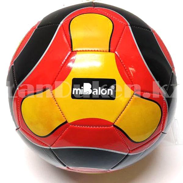 Футбольный мяч miBalon 5 размер черный
