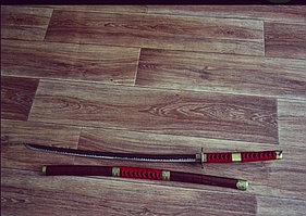 Катана на подставке  бордовые ножны  103 см