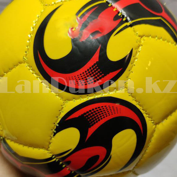 Детский футбольный мяч d 19 см желтый - фото 2 - id-p100385528