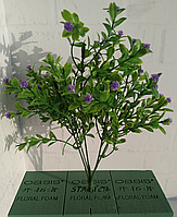 Искусственные мелкие сиреневые цветы на ветке, высота 33см