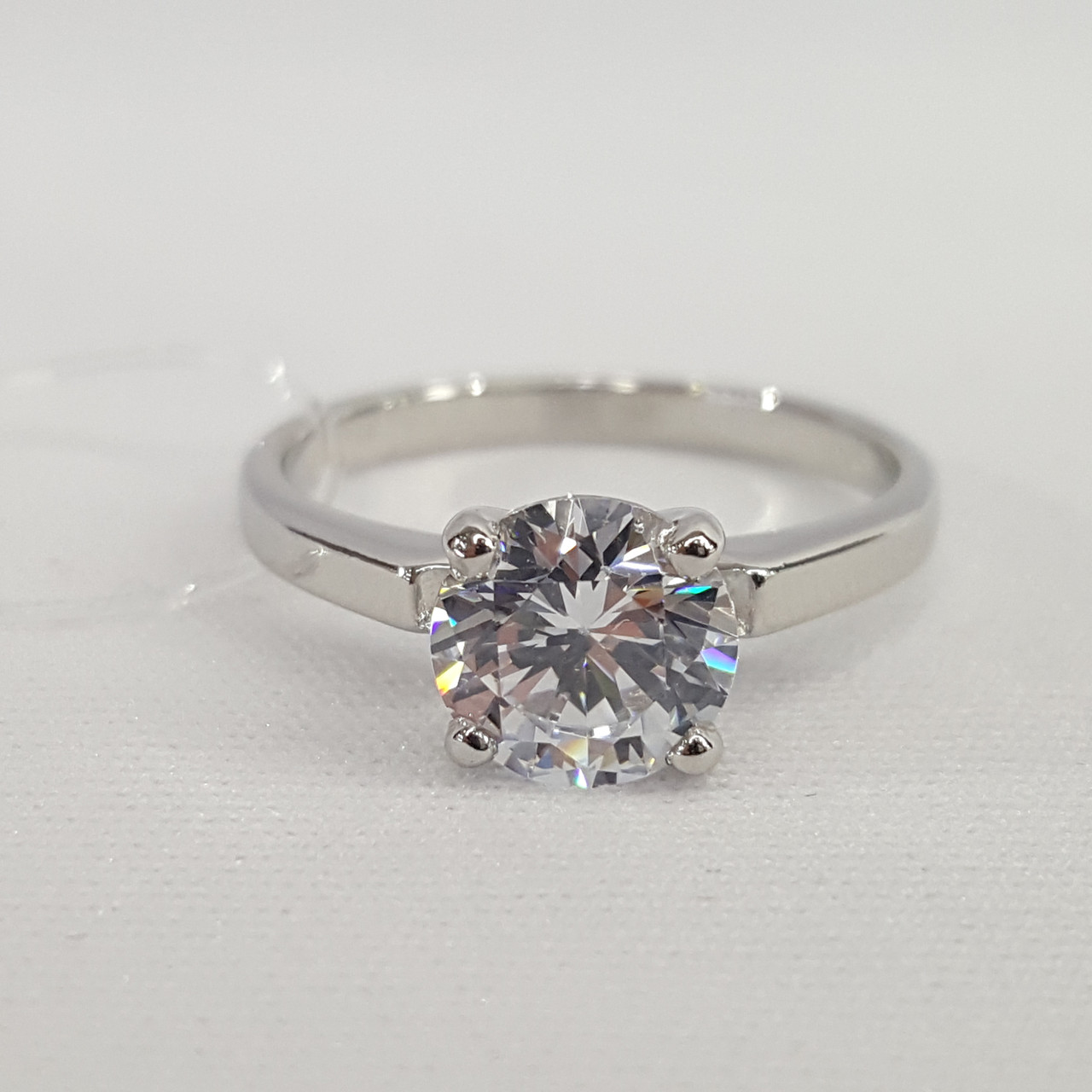 Серебряное помолвочное кольцо с фианитом SOKOLOV 94010279 покрыто  родием