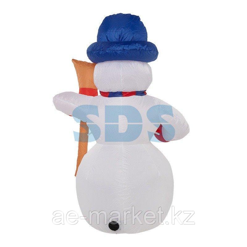 3D фигура надувная "Снеговик с метлой", размер 180 см, внутренняя подсветка 4 LED, компрессор с адаптером - фото 4 - id-p92043093